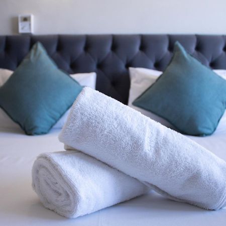 Ocean Breeze Hotel Strand Eksteriør billede