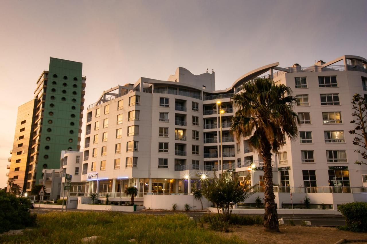Ocean Breeze Hotel Strand Eksteriør billede