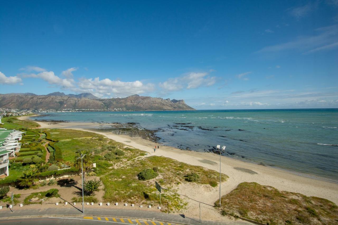 Ocean Breeze Hotel Strand Eksteriør billede
