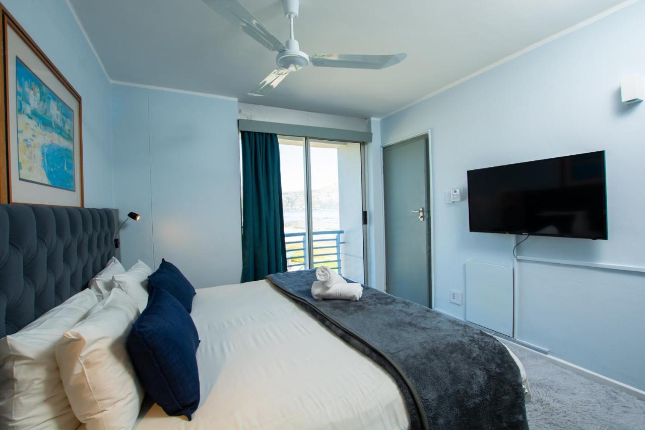 Ocean Breeze Hotel Strand Eksteriør billede