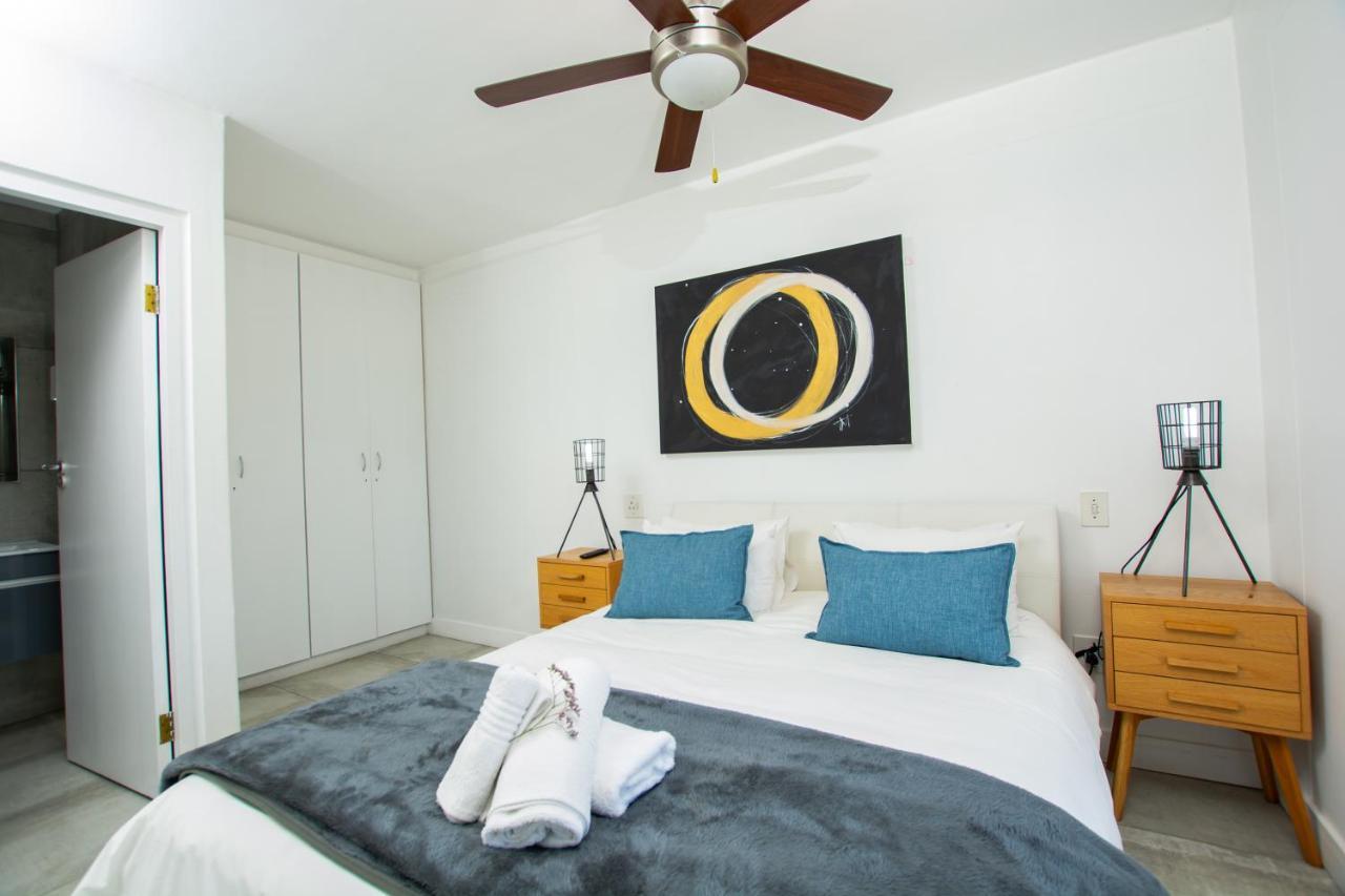 Ocean Breeze Hotel Strand Eksteriør billede