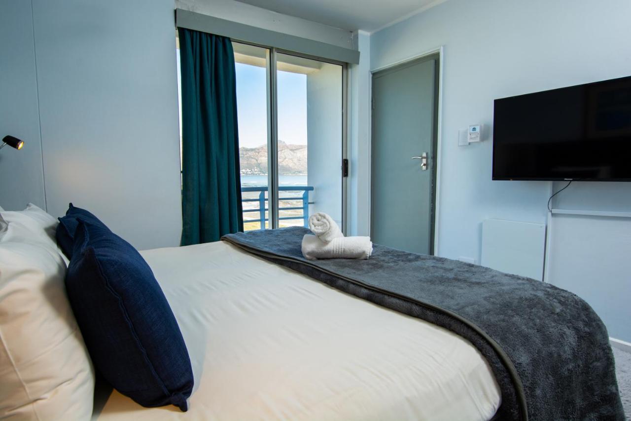 Ocean Breeze Hotel Strand Eksteriør billede