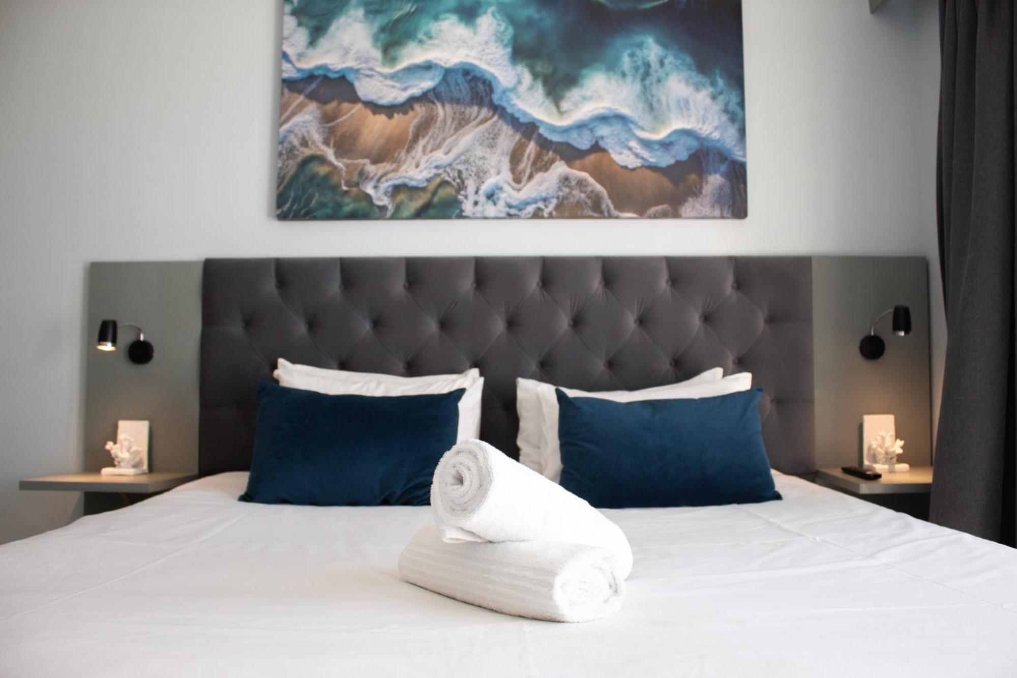 Ocean Breeze Hotel Strand Eksteriør billede